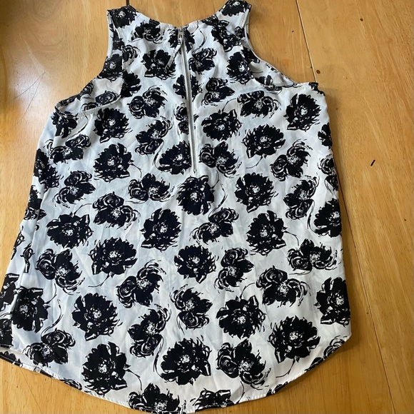 Apt 9 Women’s Tank Top Black/white Size Medium - Picture 5 of 9